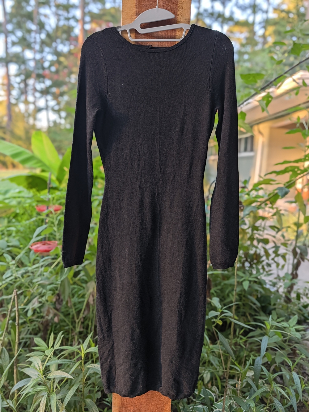 Moda International Classic Black Long-Sleeve Knit Dress